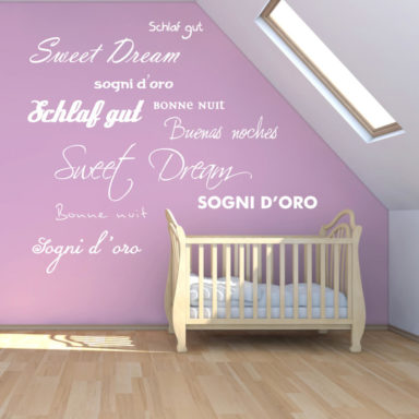 stanza-bimbo-frasi-adesivi-sweet-dreams-testataletto-cameradaletto-decorazionicameradaletto-pecorelle-goodnight-fiori-negozio-promozioni-stickers-wallstickers-personalizzati-bambini-924x1000